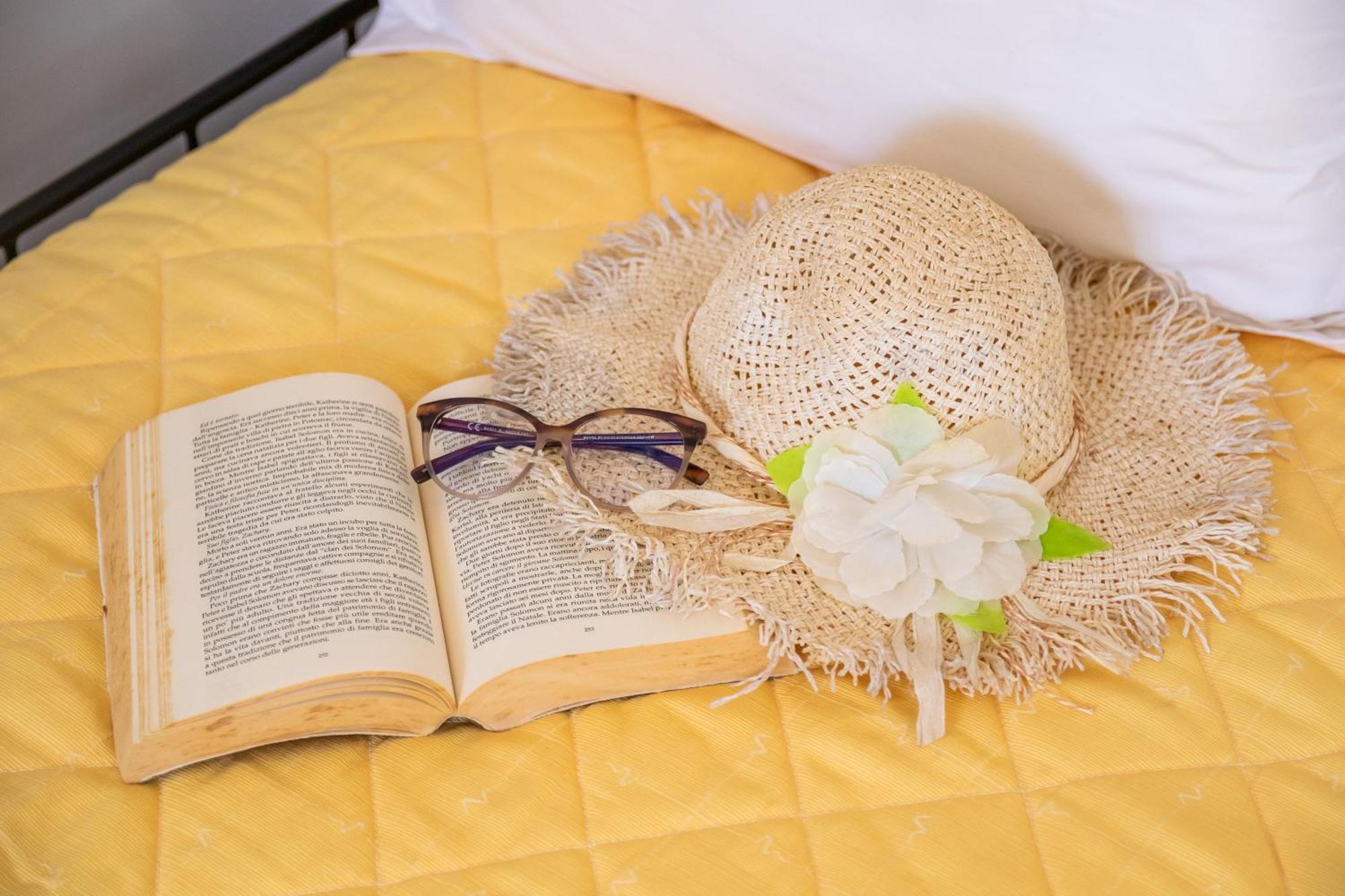 Dilina Studios Arkasa Oda fotoğraf